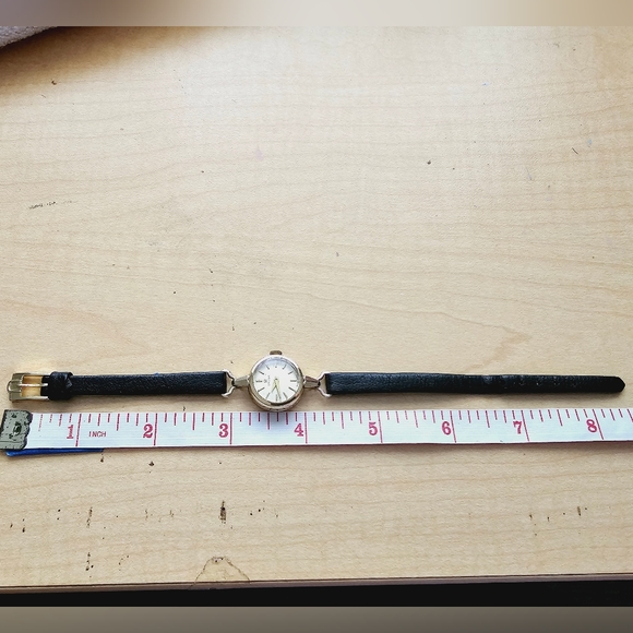 OMEGA  Gold Plated 1950's-1960"S Ladies Vintage 18k Watch - Picture 12 of 13